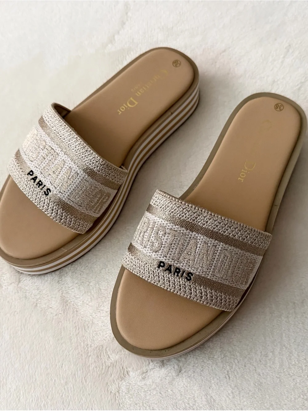 D*or Platform Sandals - Picture 1 of 3